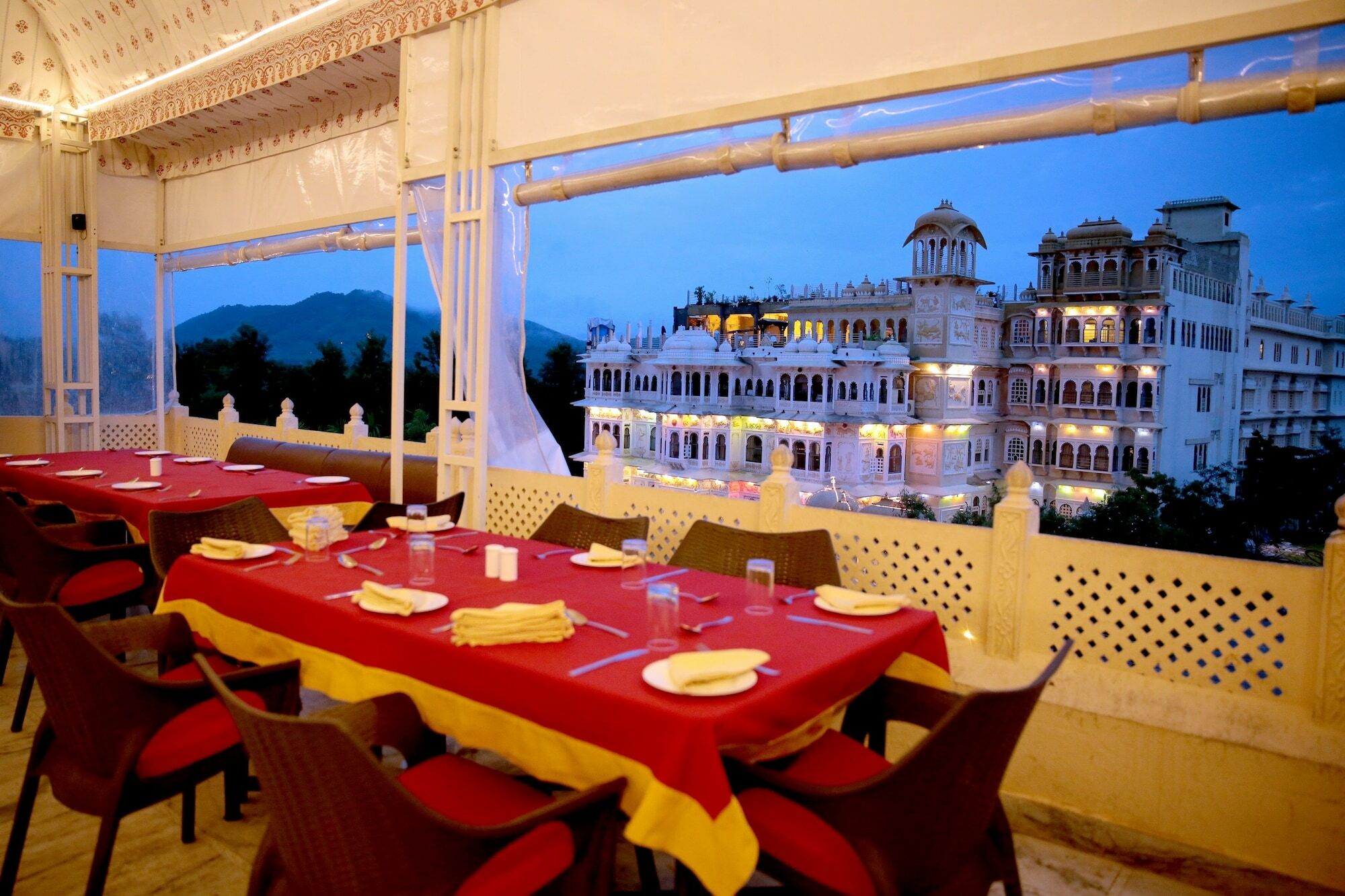 The Lake View Palace Udaipur Exterior photo